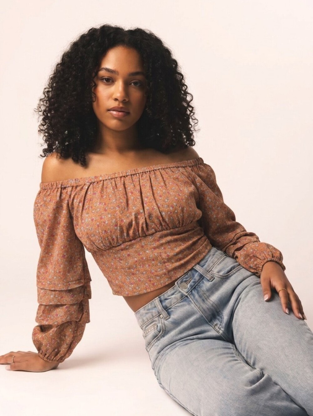 Astr The Label Off Shoulder Crop Top Size L Rust Multi Ditsy